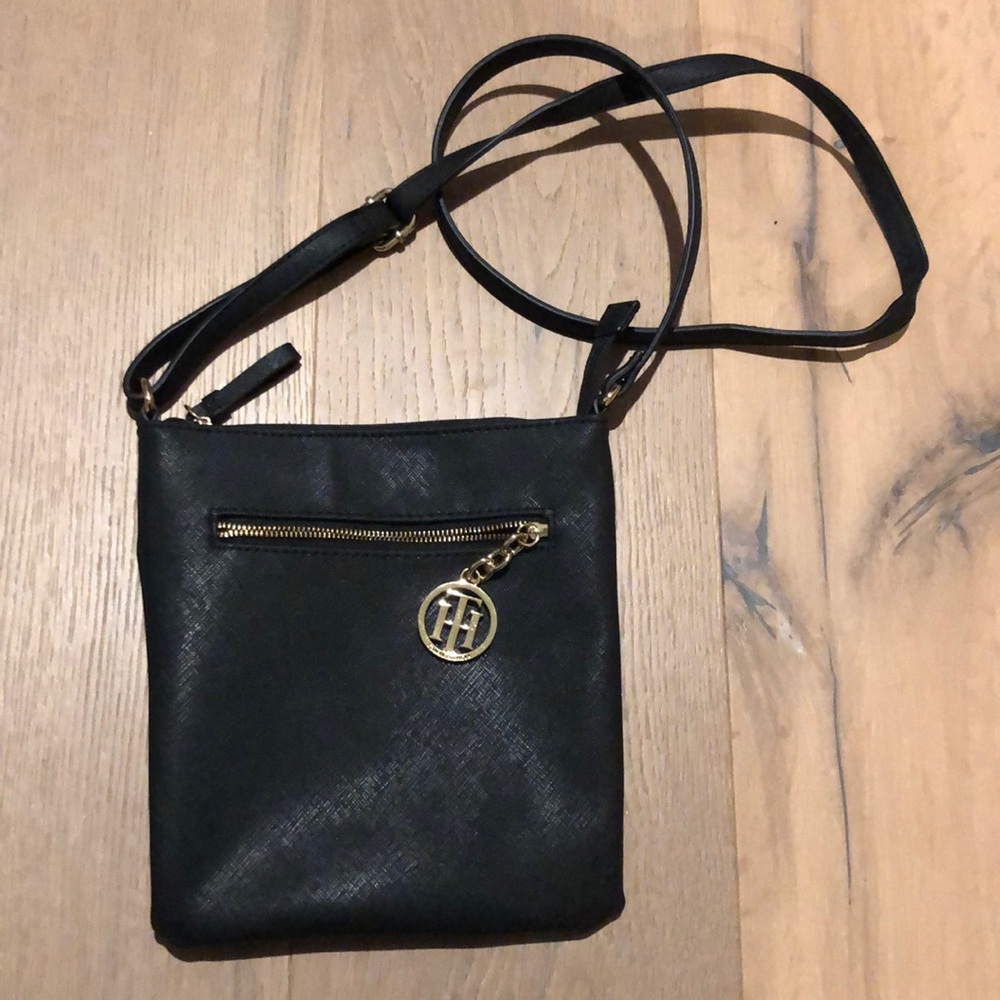 Tommy Hilfiger Crossbody Purse